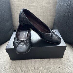 Chanel, Ballet Flats, Blac, Size 38